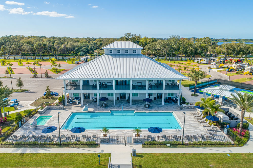 tides-aerial-pool.jpg tides-aerial-pool.jpg